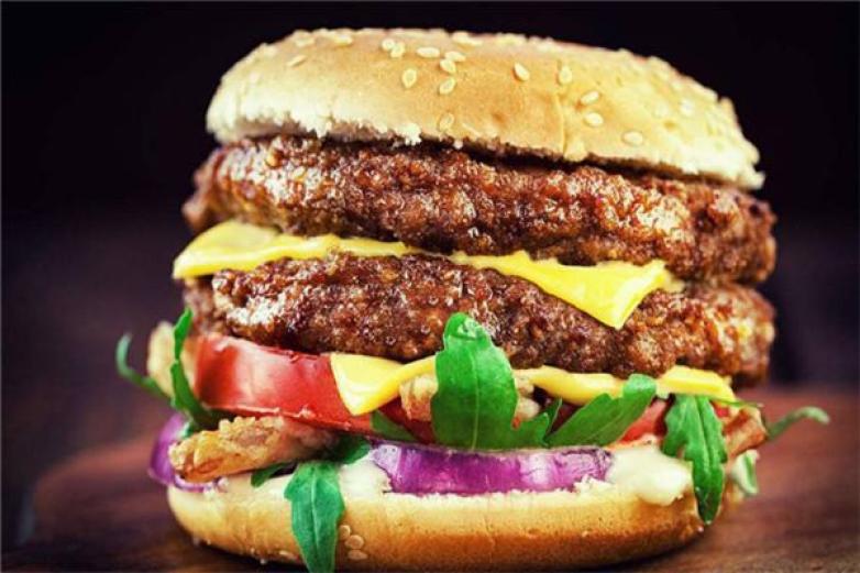 多多基西式炸鸡汉堡